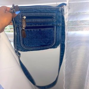 Jean Purse 🦋💞